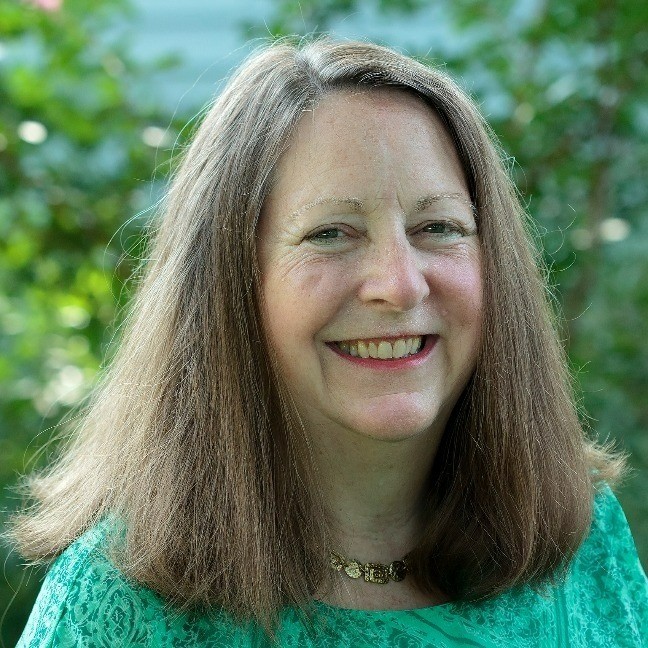 Ellen Dierenfeld's Headshot Image