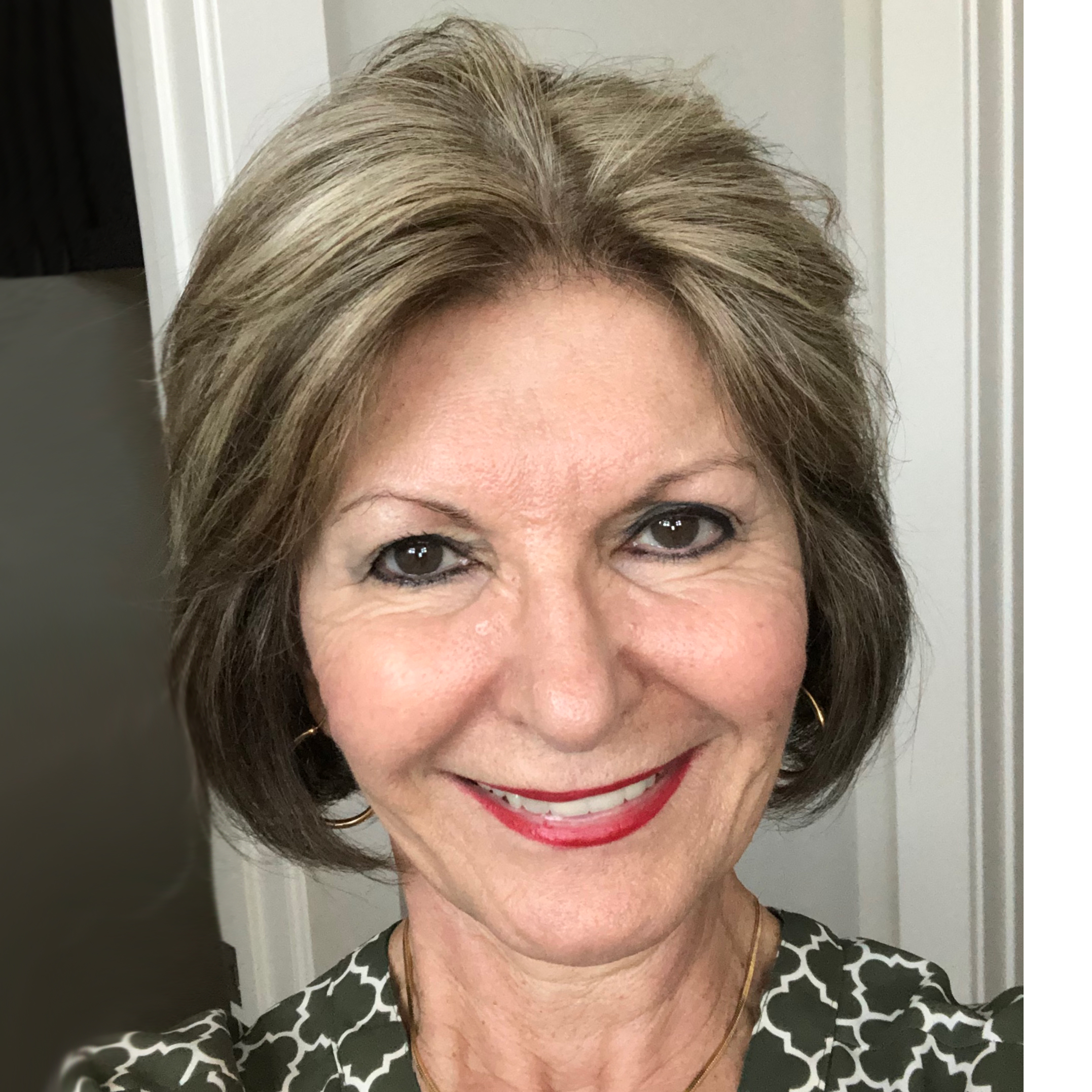 Sandra Solaiman's Headshot Image